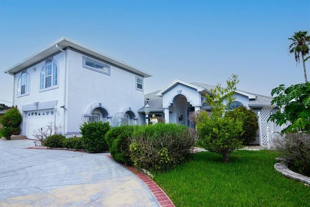 12 CLOVERDALE COURT S, Palm Coast, FL 32137