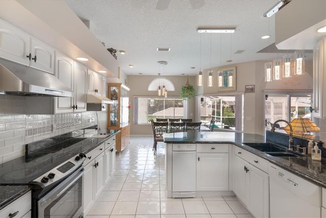 12 CLOVERDALE COURT S, Palm Coast, FL 32137