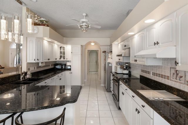 12 CLOVERDALE COURT S, Palm Coast, FL 32137
