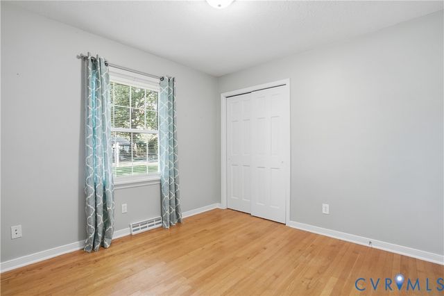 9154 Avondale Dr, Mechanicsville, VA 23116