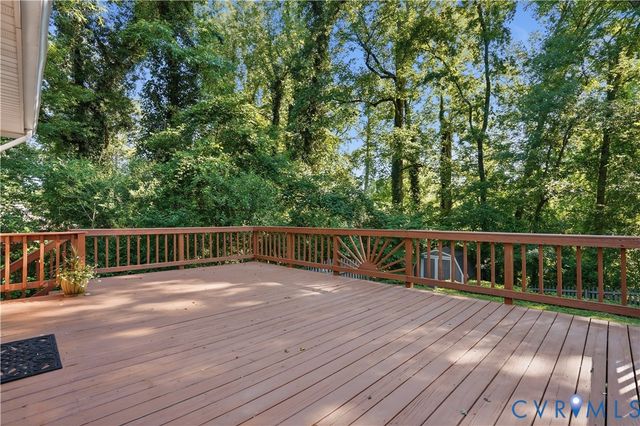 9154 Avondale Dr, Mechanicsville, VA 23116