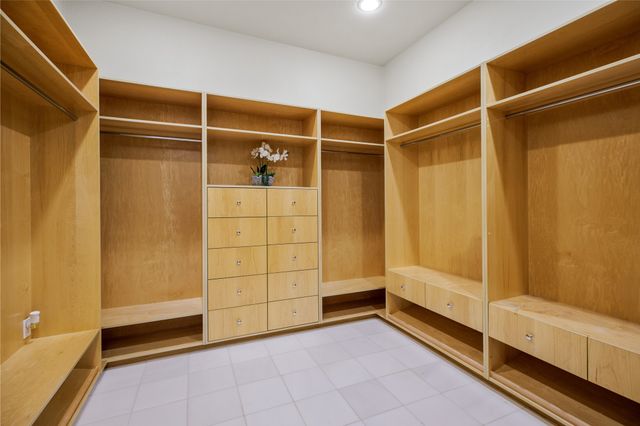 4616 Windsor Ridge Drive, Irving, TX 75038