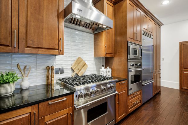 4616 Windsor Ridge Drive, Irving, TX 75038