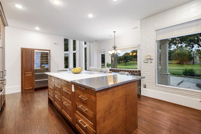 4616 Windsor Ridge Drive, Irving, TX 75038