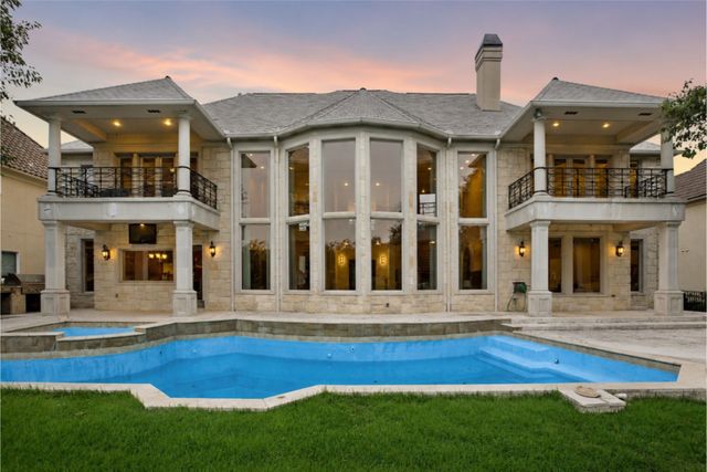 4616 Windsor Ridge Drive, Irving, TX 75038