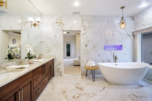 4616 Windsor Ridge Drive, Irving, TX 75038
