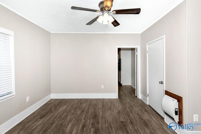 512 Oshaughnessy Avenue NE, Huntsville, AL 35801