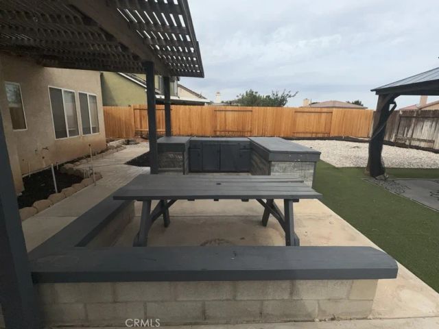 14080 Rogers Lane, Victorville, CA 92392