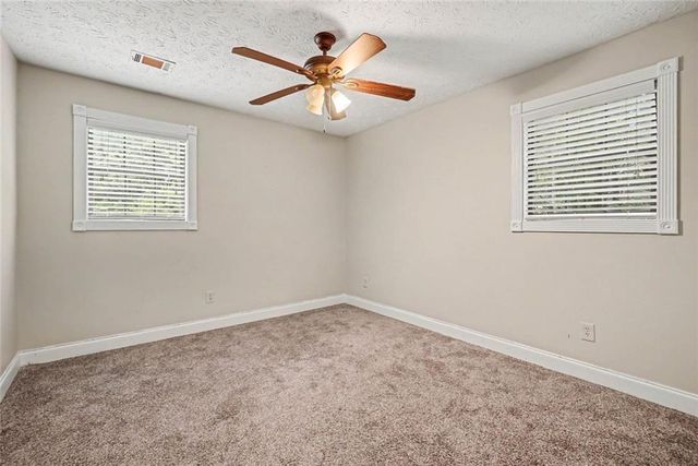 415 Grist Mill Drive E, Acworth, GA 30101