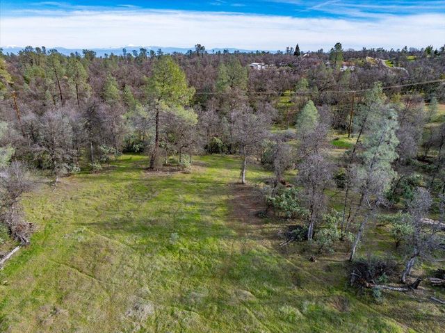 033 Soleado Lane, Redding, CA 96001