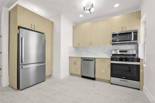 157-12 110th Avenue, Jamaica, NY 11433