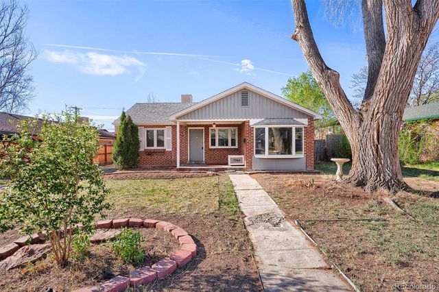 7944 W 17th Avenue, Lakewood, CO 80214