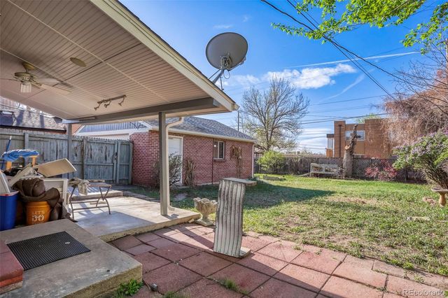 7944 W 17th Avenue, Lakewood, CO 80214