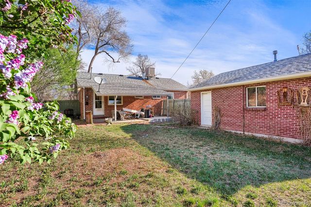 7944 W 17th Avenue, Lakewood, CO 80214