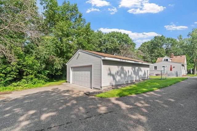1200 89th Avenue NE, Blaine, MN 55434