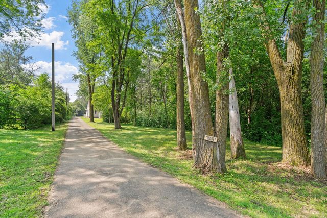 1200 89th Avenue NE, Blaine, MN 55434