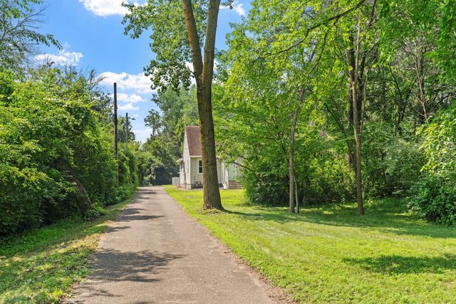 1200 89th Avenue NE, Blaine, MN 55434