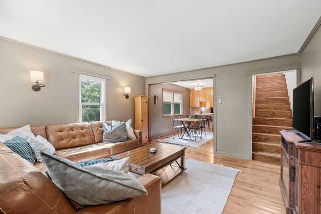 1200 89th Avenue NE, Blaine, MN 55434