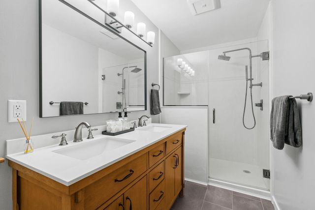 1200 89th Avenue NE, Blaine, MN 55434