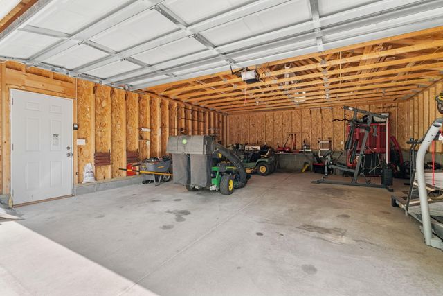 1200 89th Avenue NE, Blaine, MN 55434