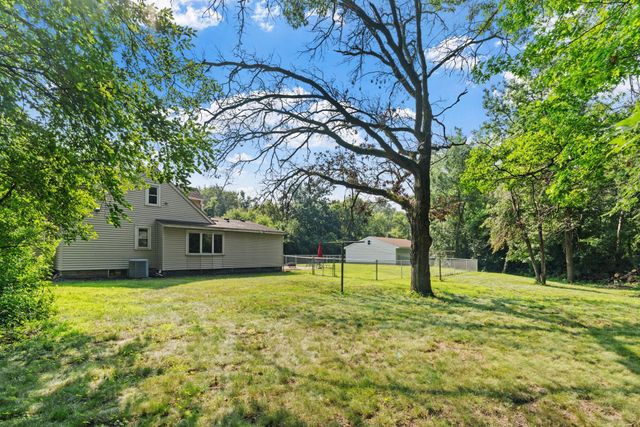 1200 89th Avenue NE, Blaine, MN 55434