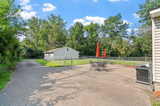 1200 89th Avenue NE, Blaine, MN 55434