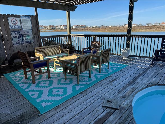 15217 LEEWARD Dr 4B, Corpus Christi, TX 78418