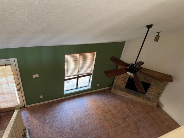 15217 LEEWARD Dr 4B, Corpus Christi, TX 78418