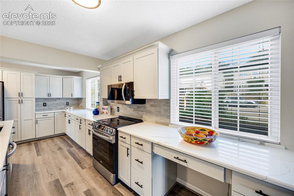 2523 W Monument Street, Colorado Springs, CO 80904 — photo 5