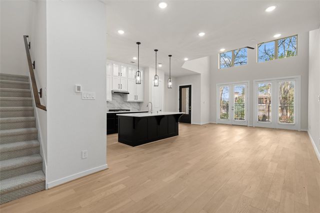 2638 Woodforest Parkway N, Montgomery, TX 77316