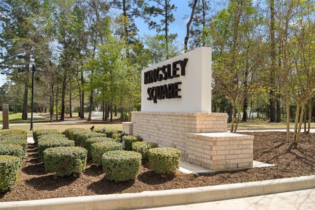 2638 Woodforest Parkway N, Montgomery, TX 77316