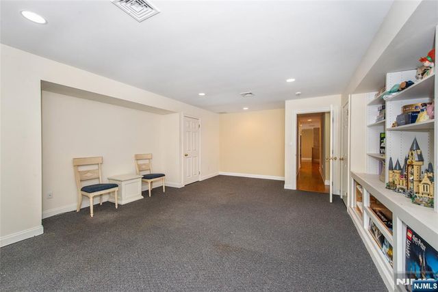 7 Briscoe, Ringwood, NJ 07456