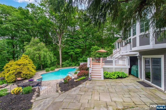 7 Briscoe, Ringwood, NJ 07456