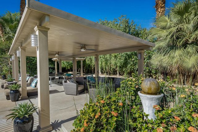 46370 Cameo Palms Drive, La Quinta, CA 92253