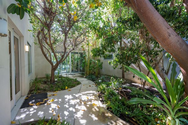 46370 Cameo Palms Drive, La Quinta, CA 92253