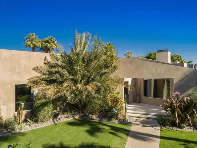 46370 Cameo Palms Drive, La Quinta, CA 92253
