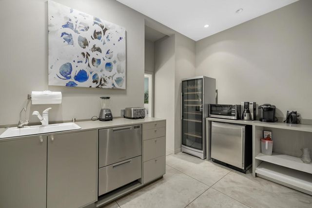 46370 Cameo Palms Drive, La Quinta, CA 92253