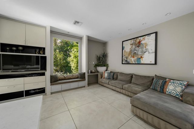 46370 Cameo Palms Drive, La Quinta, CA 92253