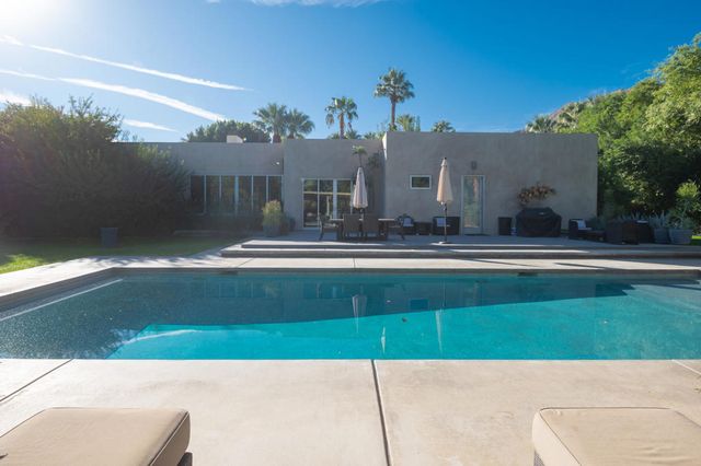 46370 Cameo Palms Drive, La Quinta, CA 92253