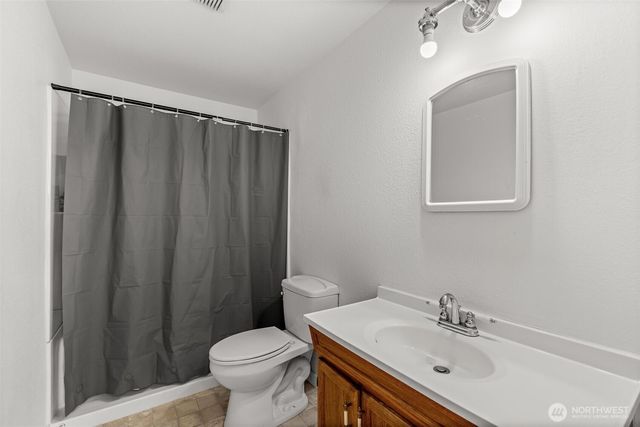 2169 Ponderosa Drive SE, Port Orchard, WA 98366