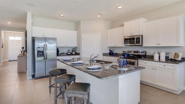 8552 PINECREST TRAIL, Wildwood, FL 34785