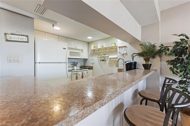 3170 Matecumbe Key RD # 112, Punta Gorda, FL 33955