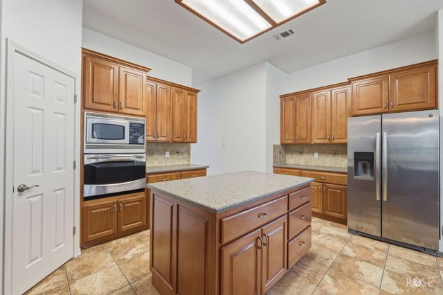 1628 Country Club Road, San Angelo, TX 76904
