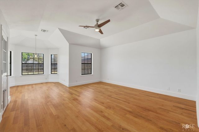 1628 Country Club Road, San Angelo, TX 76904