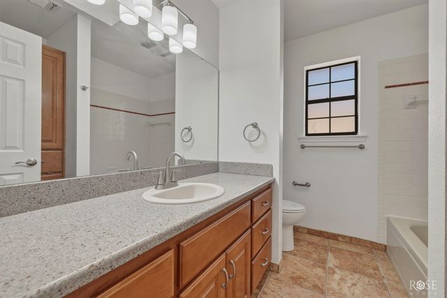 1628 Country Club Road, San Angelo, TX 76904