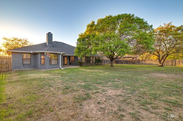 1628 Country Club Road, San Angelo, TX 76904