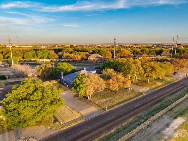 1628 Country Club Road, San Angelo, TX 76904