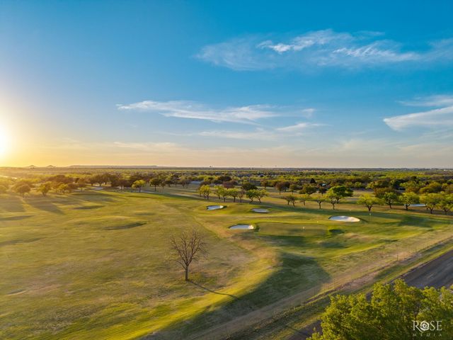 1628 Country Club Road, San Angelo, TX 76904