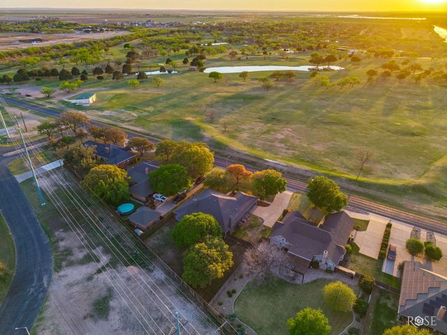 1628 Country Club Road, San Angelo, TX 76904