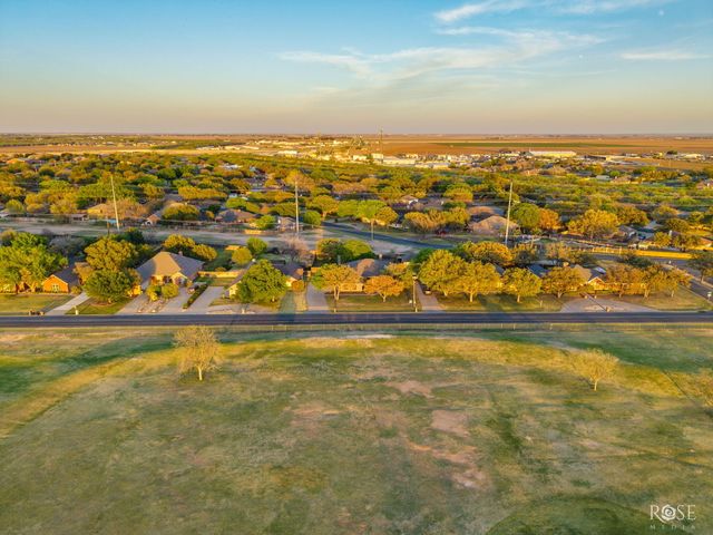 1628 Country Club Road, San Angelo, TX 76904